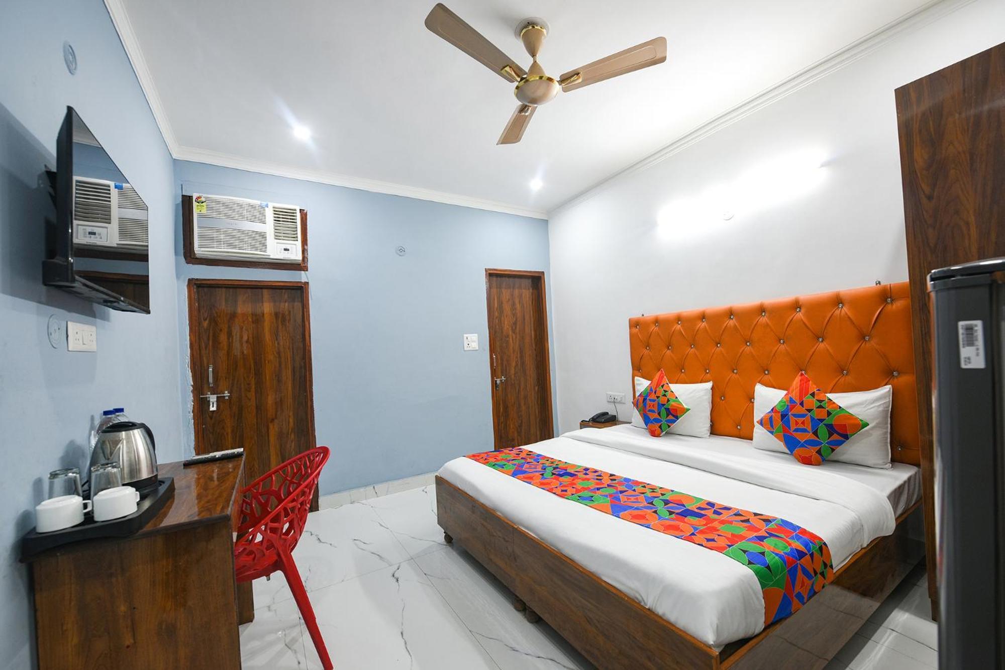 Fabhotel Wonderland Studio Rooms คูร์เคาน์ ภายนอก รูปภาพ