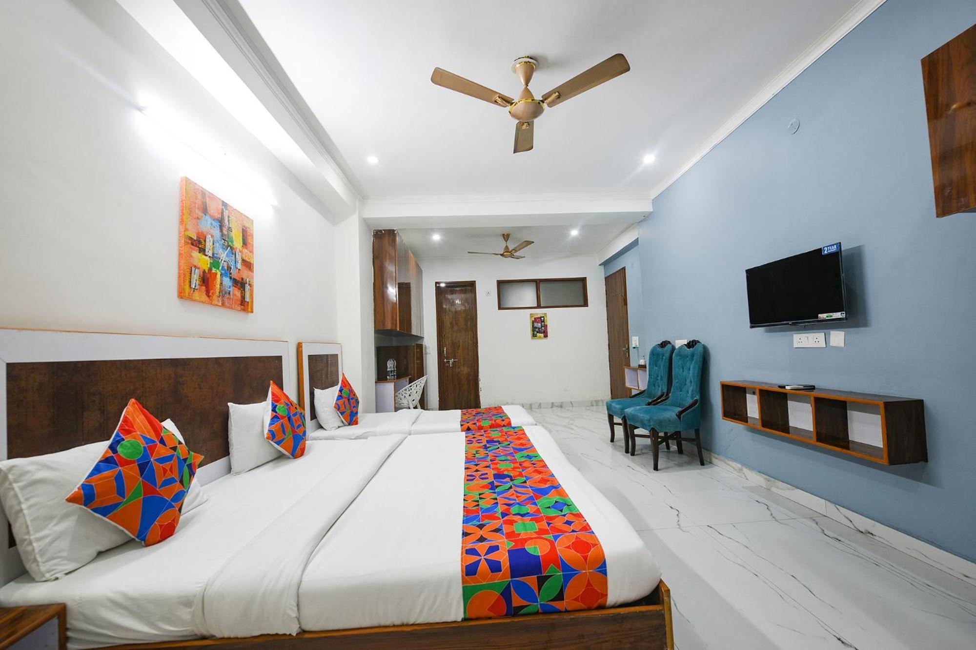 Fabhotel Wonderland Studio Rooms คูร์เคาน์ ภายนอก รูปภาพ
